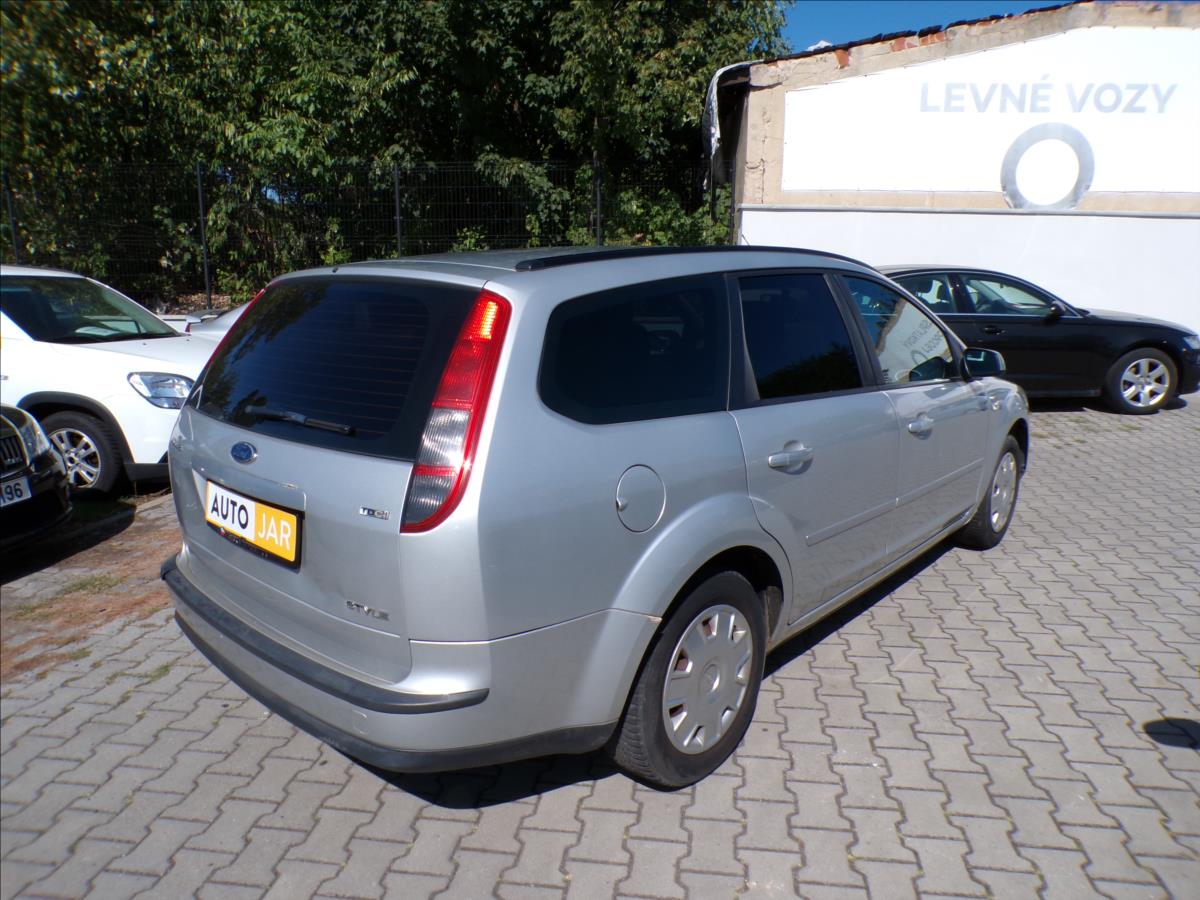 ford-focus-1-6-tdci-digi-klima - 4