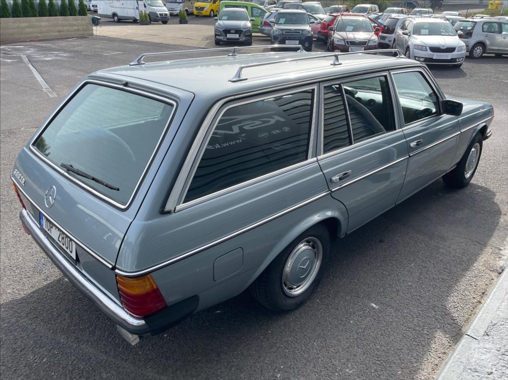 mercedes-benz-123-2-9 - 7