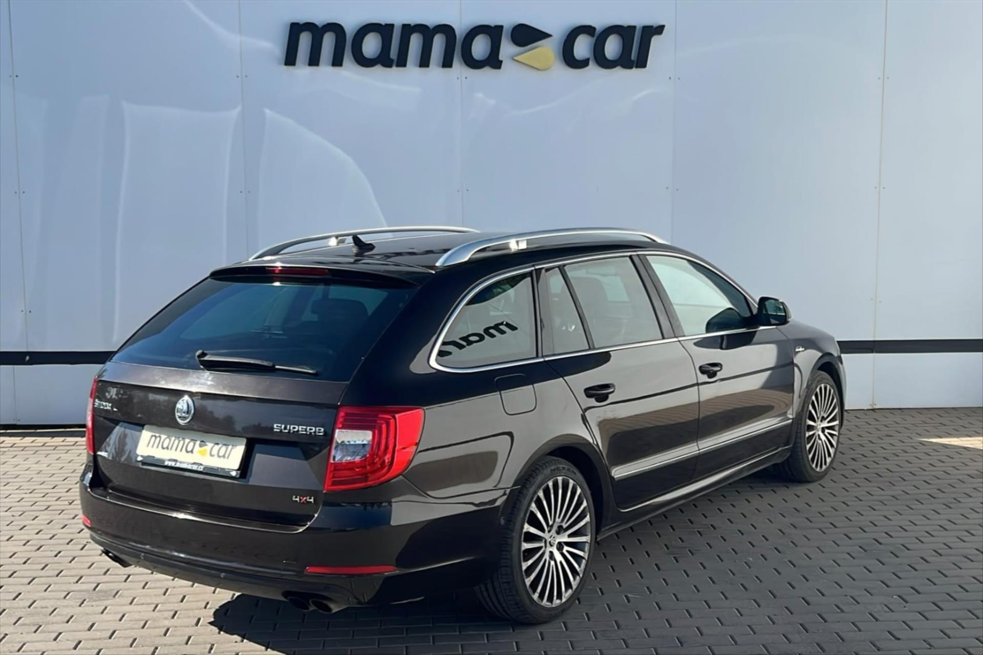 skoda-superb-3-6-fsi-4x4-l-k-navi-dph-cr - 1