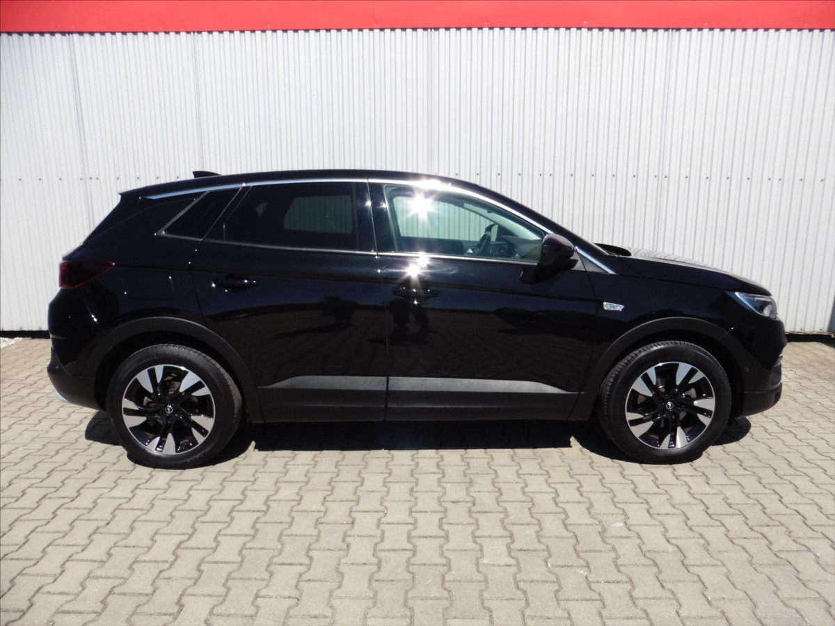 opel-grandland-x-1-2-t-ultimate-96kw-navi - 4
