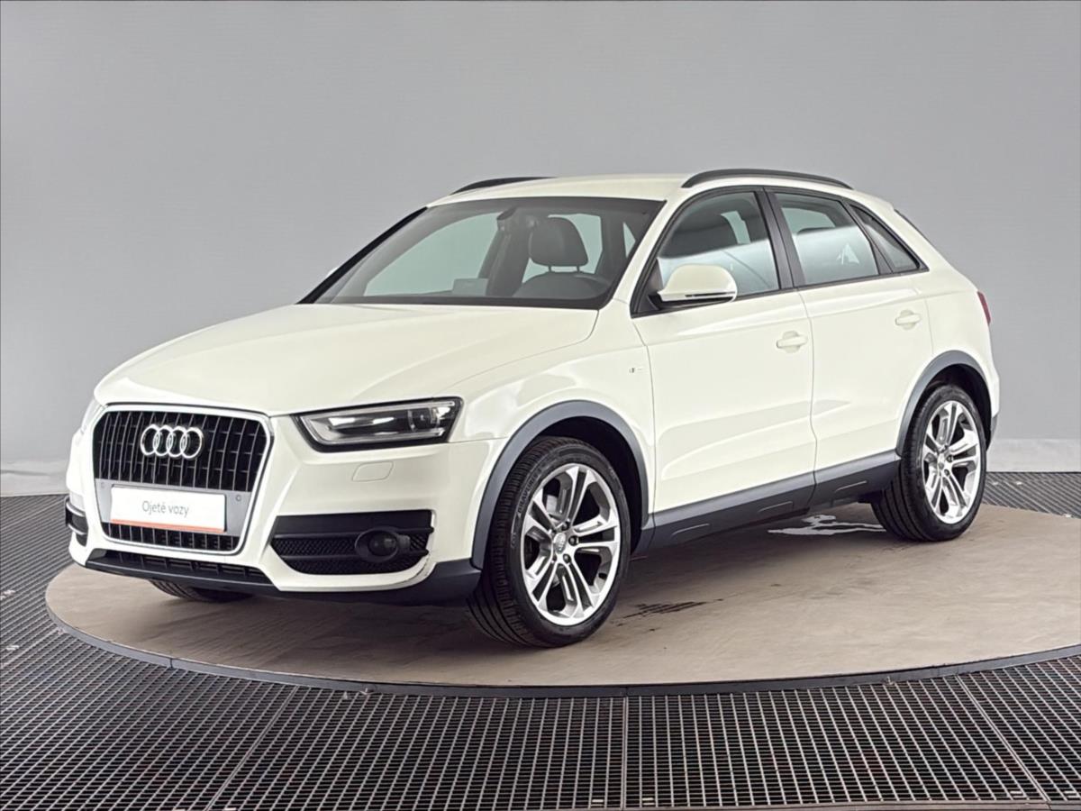 Audi Q3 2,0 TDI  S-line