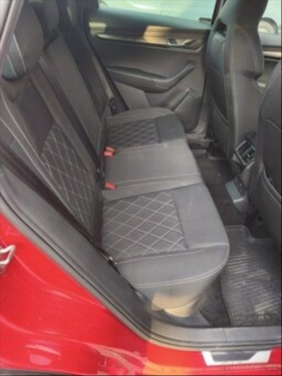 skoda-karoq-1-5-1-5tsi-sportline - 5