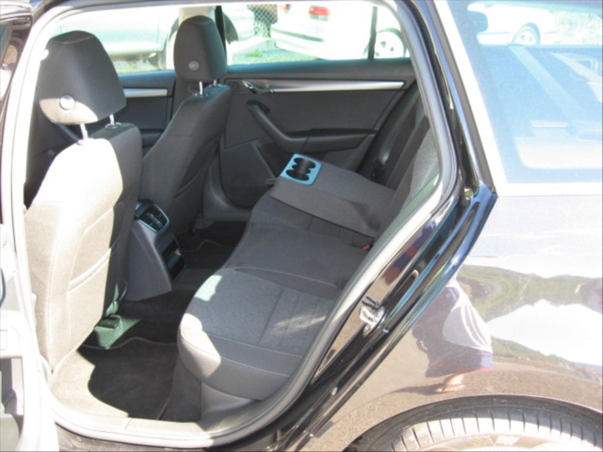 skoda-octavia-1-5-tsi-110-kw - 6