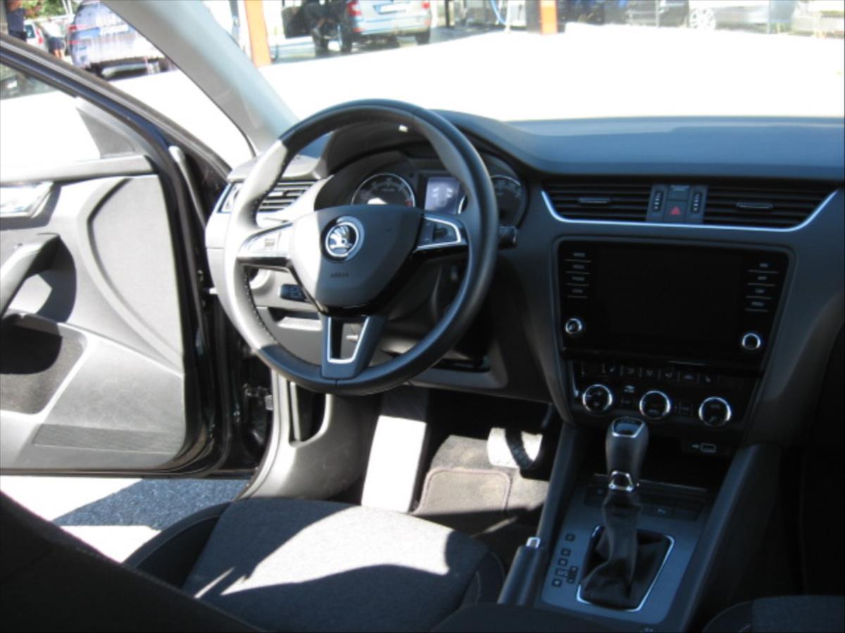 skoda-octavia-1-5-tsi-110-kw - 9