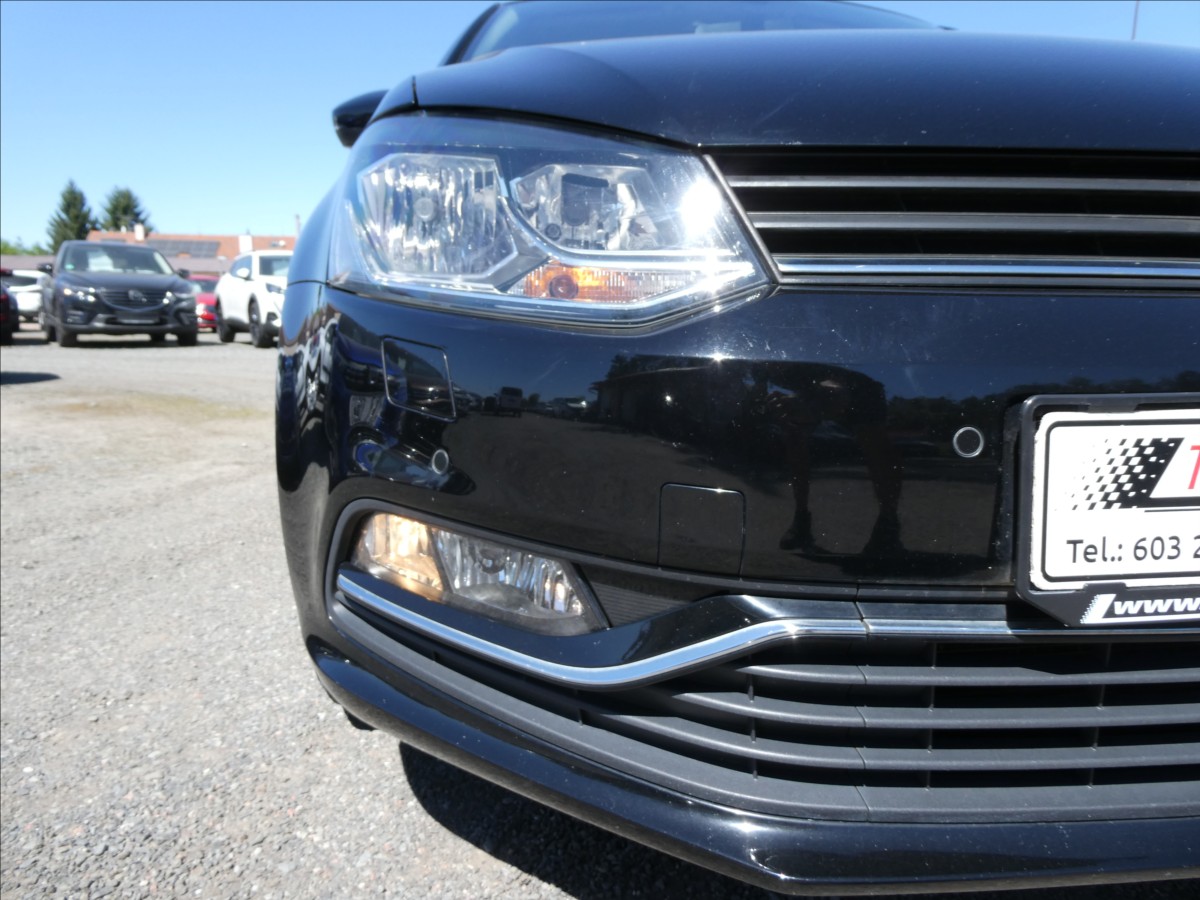 volkswagen-polo-1-2-tsi-66kw-highline-serviska - 4