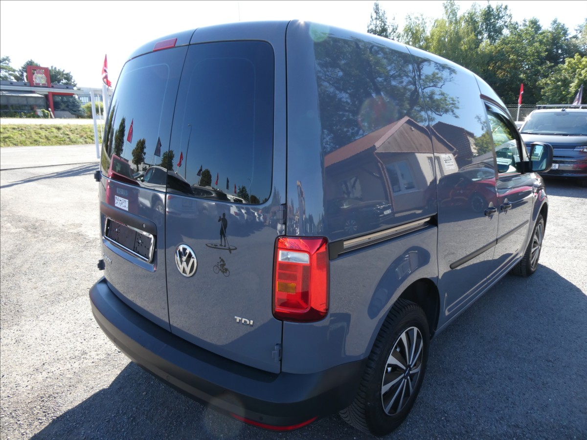 volkswagen-caddy-2-0-tdi-basis-po-rozvodech-top-stav - 8
