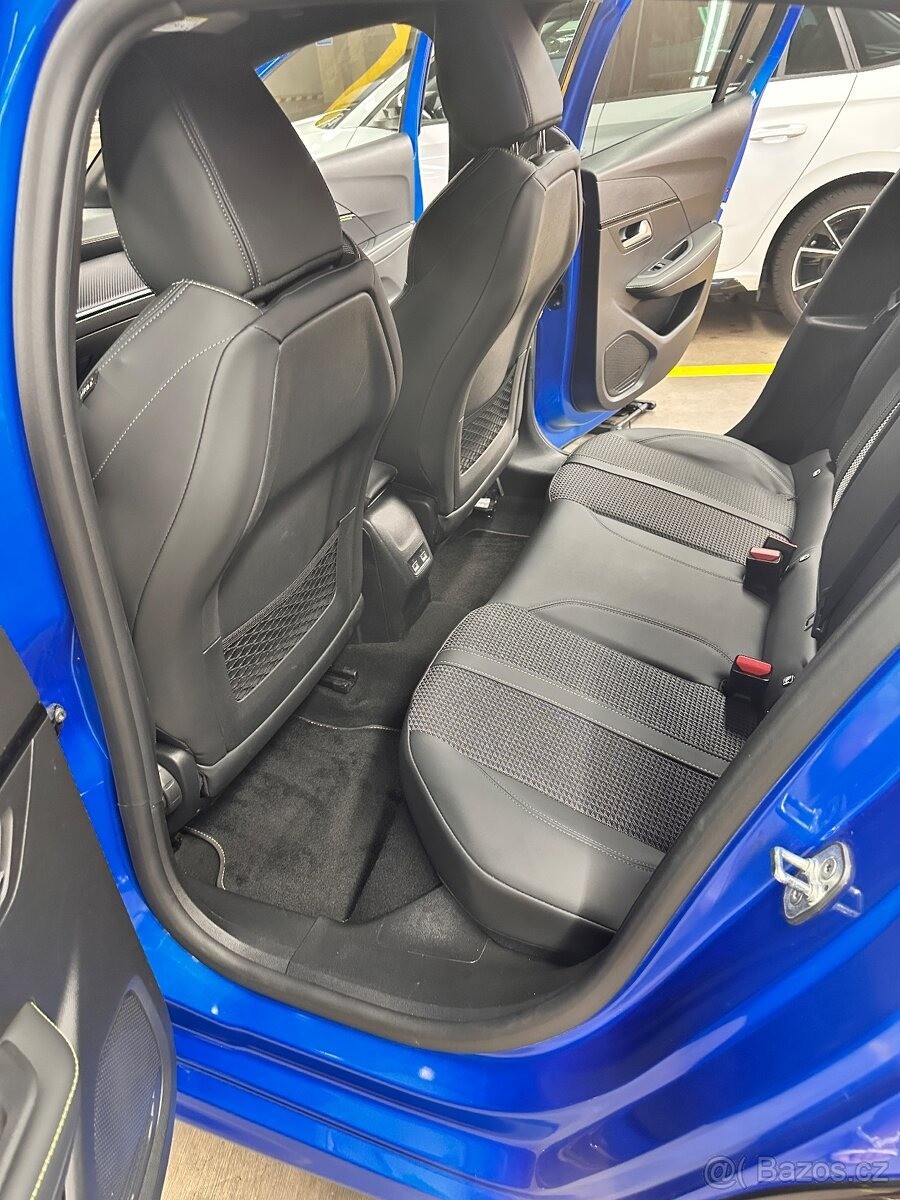peugeot-208-1-2-gt-automat-eat8-130-koni - 6