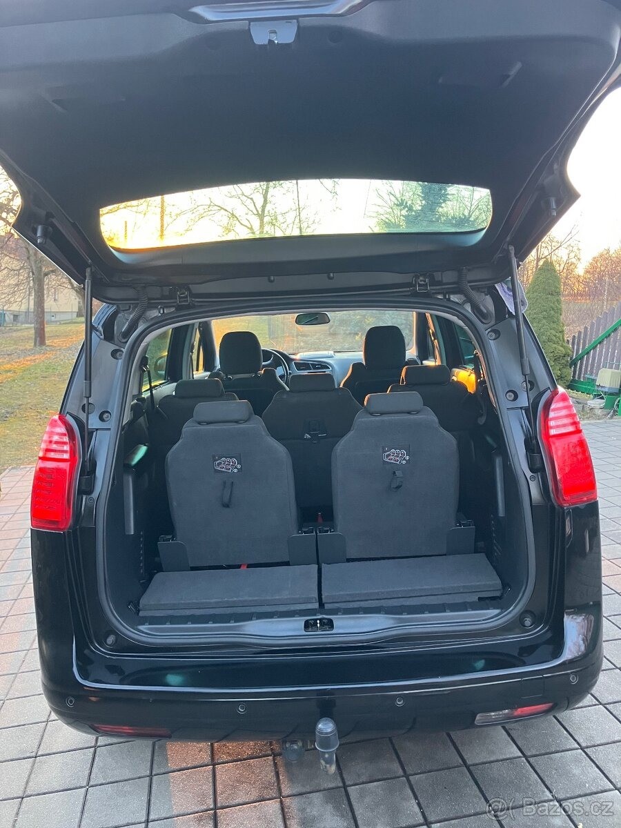 peugeot-5008-2-0-hdi-110kw-7-mist-panorama - 2
