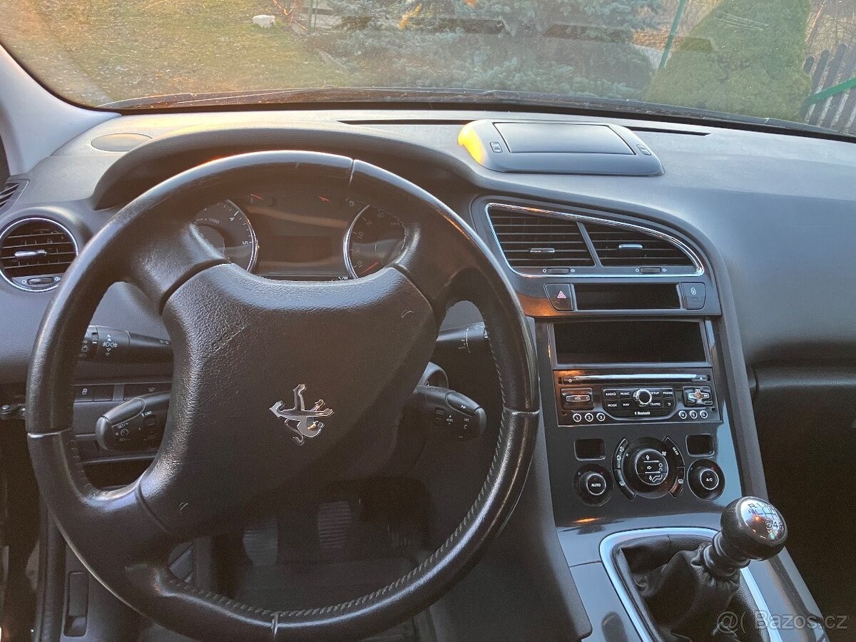 peugeot-5008-2-0-hdi-110kw-7-mist-panorama - 8
