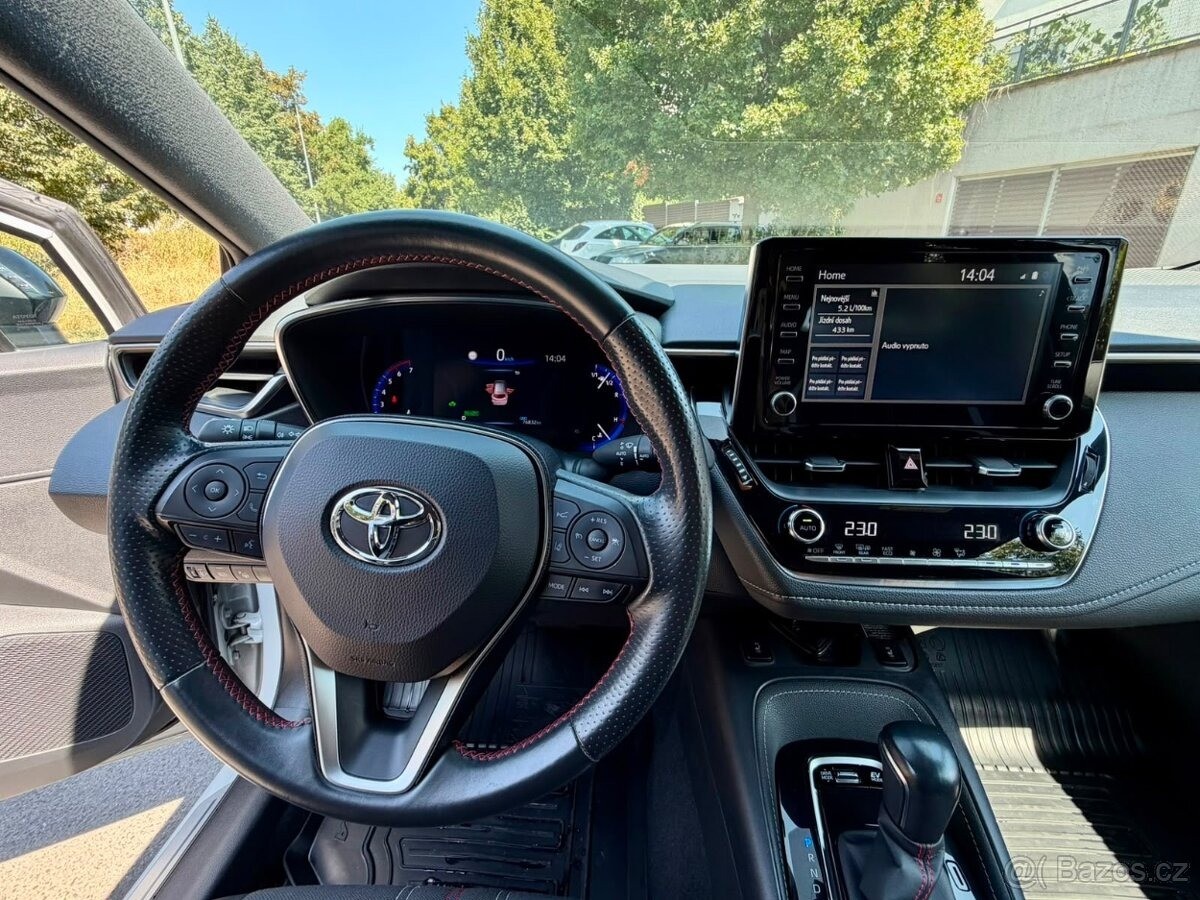 toyota-corolla-1-8-ts-hybrid-gr-sport - 6
