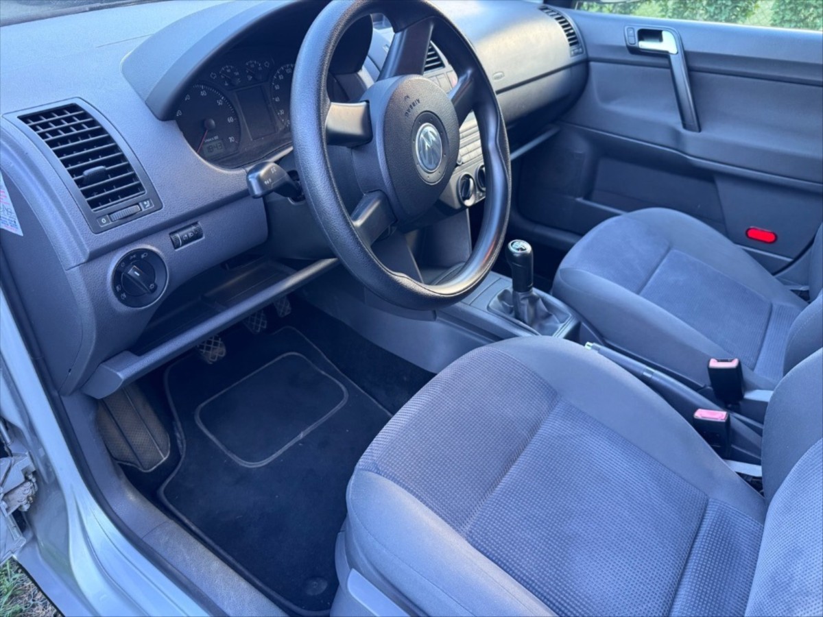 volkswagen-polo-1-2-vykon-40kw-rok-vyroby-2006 - 7