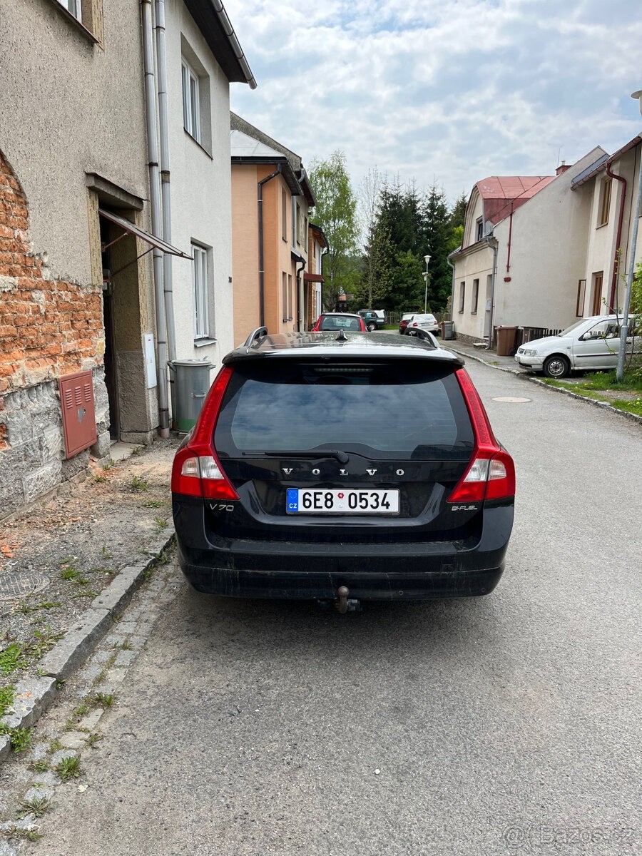 volvo-v70-170kw-240-tis-km-stk - 6