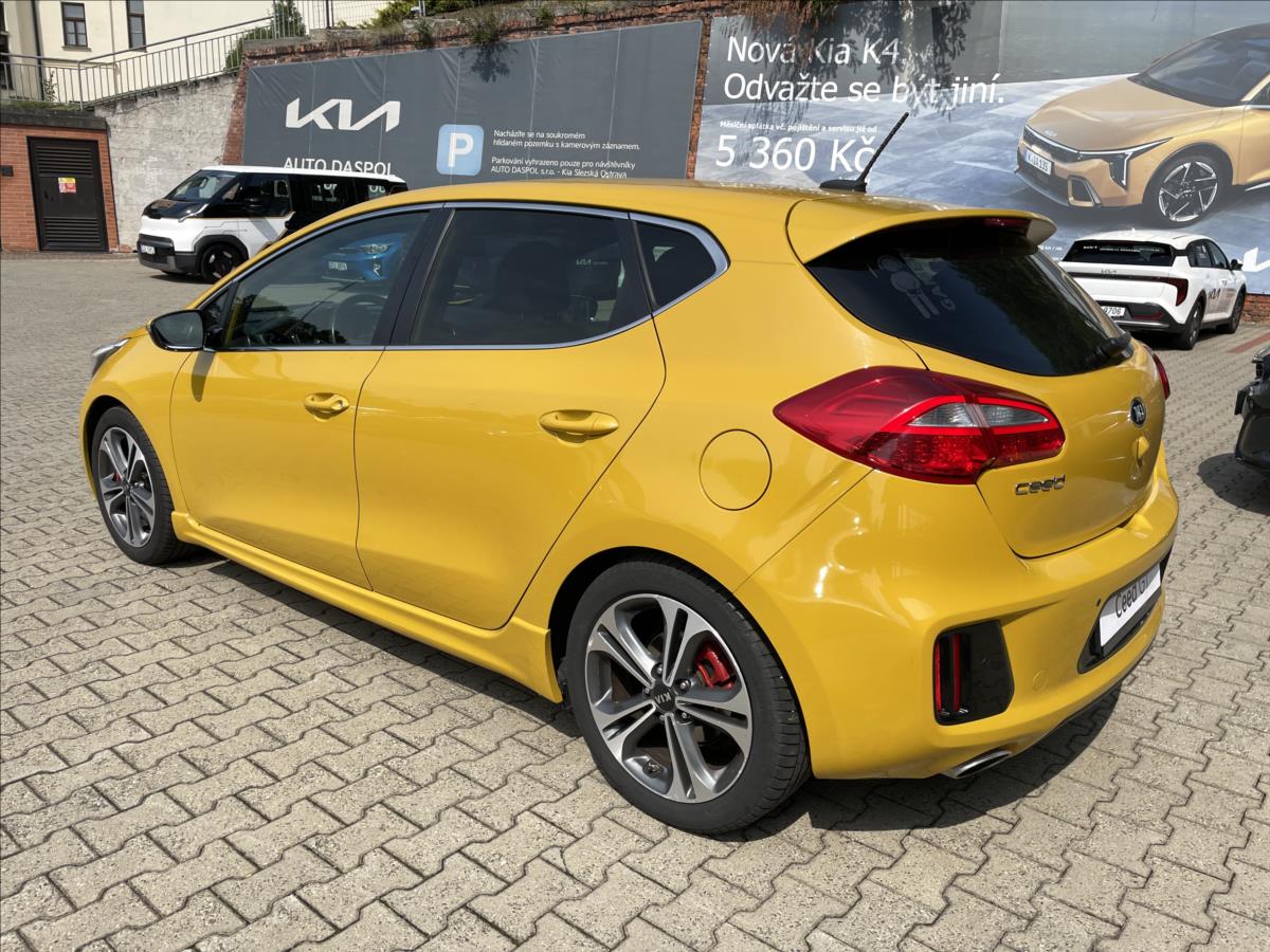 kia-ceed-1-6-t-gdi-gt-line - 4