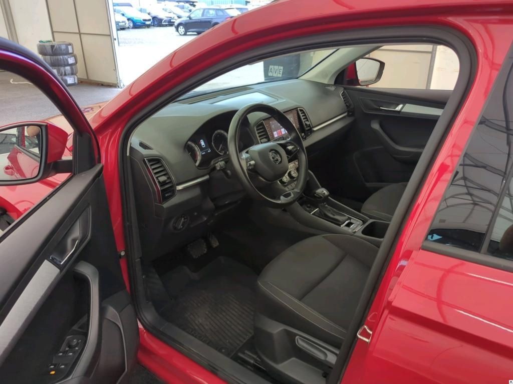 skoda-karoq-2-0tdi-dsg-2023-cr-dph-1maj-za - 4