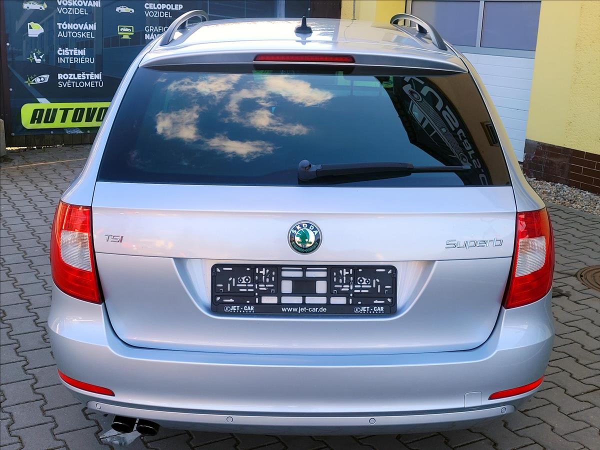 skoda-superb-1-8-tsi-1-maj-nove-rozvody - 7