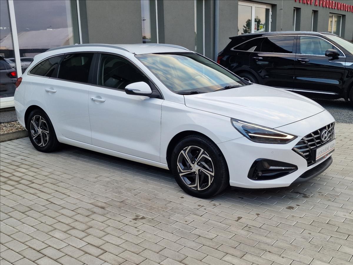 hyundai-i30-1-0t-gdi-smart-kombi-cr-1-maj - 1