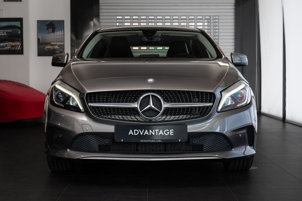 mercedes-benz-tridy-a-180d - 1
