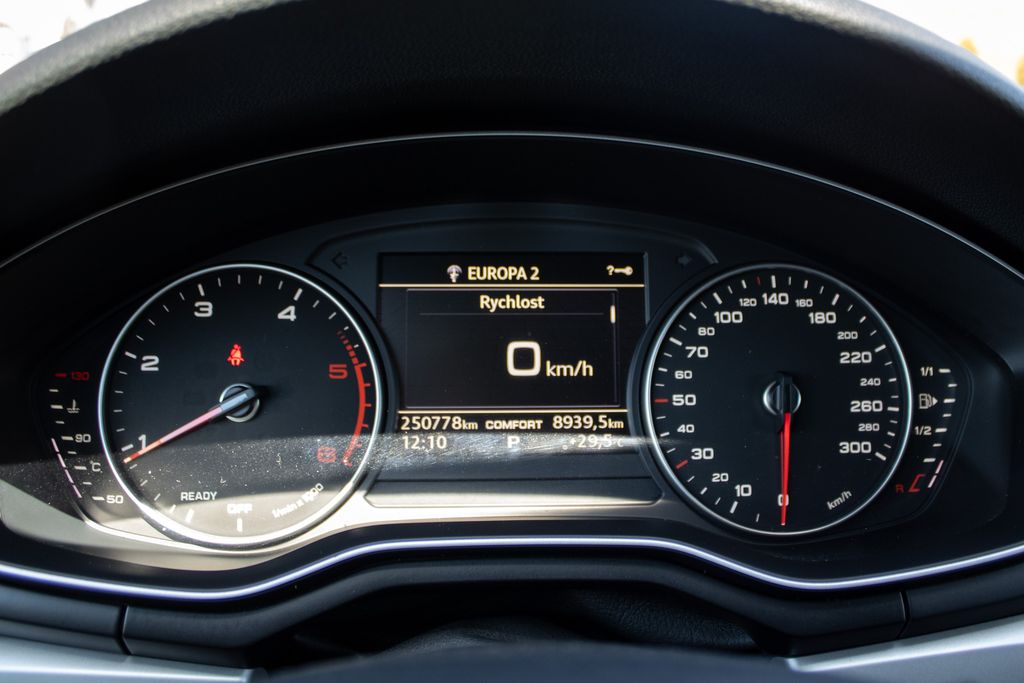 audi-a4-2-0-tdi-140kw-a7 - 8