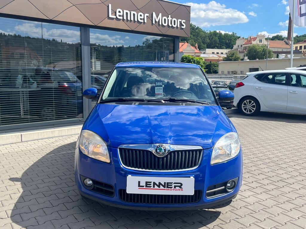 skoda-fabia-1-2-htp-44kw-ambiente-plus - 1