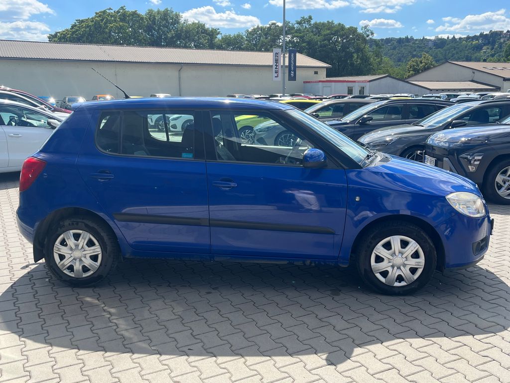 skoda-fabia-1-2-htp-44kw-ambiente-plus - 3