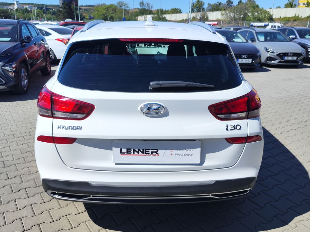 hyundai-i30-1-5-t-gdi-117kw-smart - 5