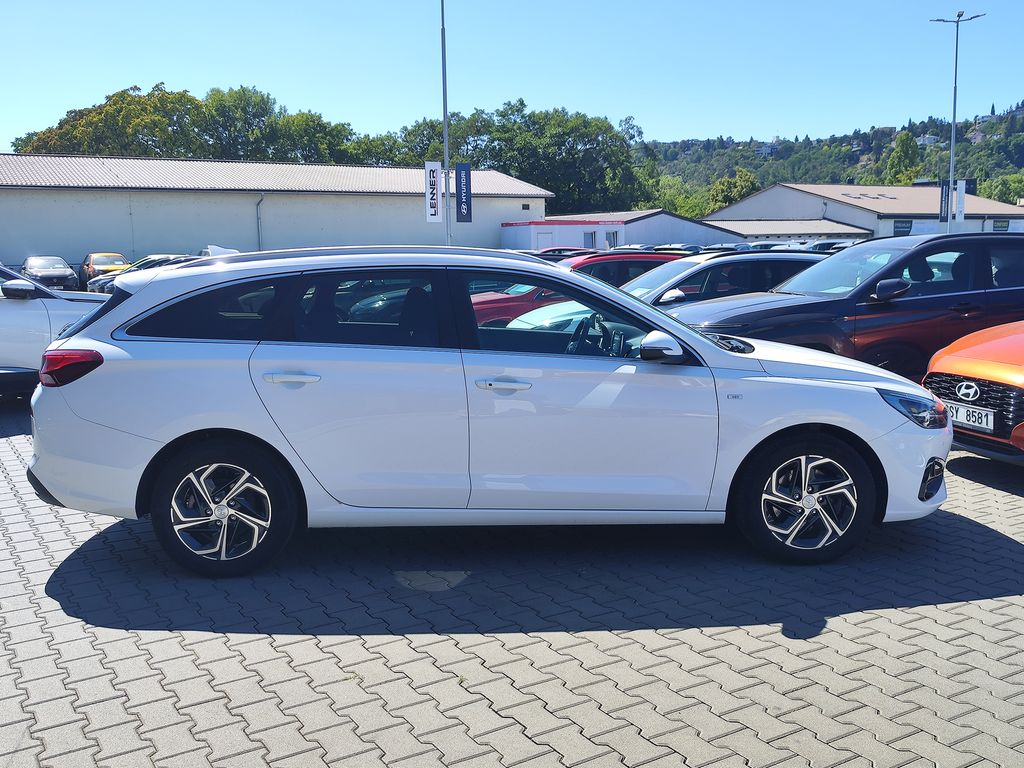 hyundai-i30-1-5-t-gdi-117kw-smart - 3
