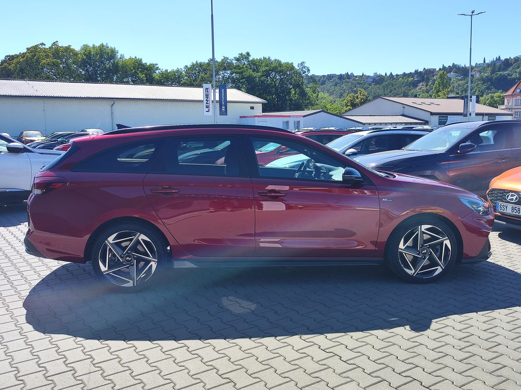 hyundai-i30-1-5-t-gdi-103kw-n-line-dct - 3