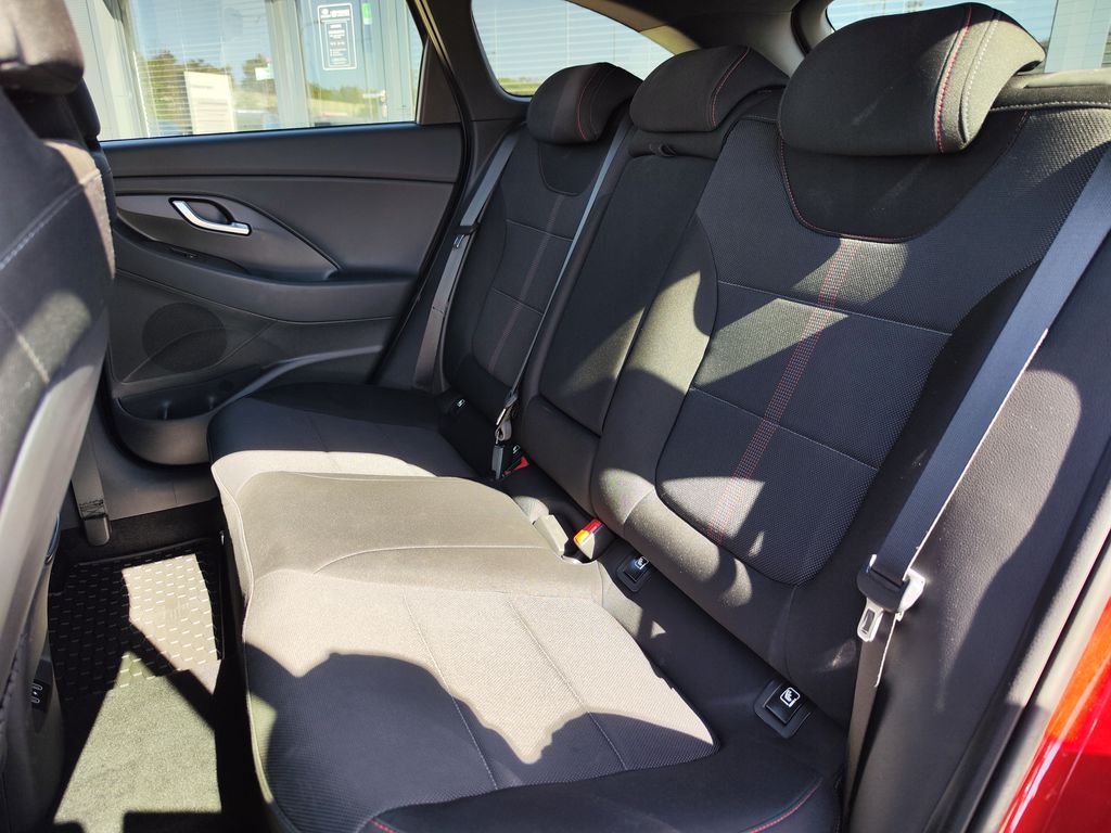 hyundai-i30-1-5-t-gdi-103kw-n-line-dct - 9