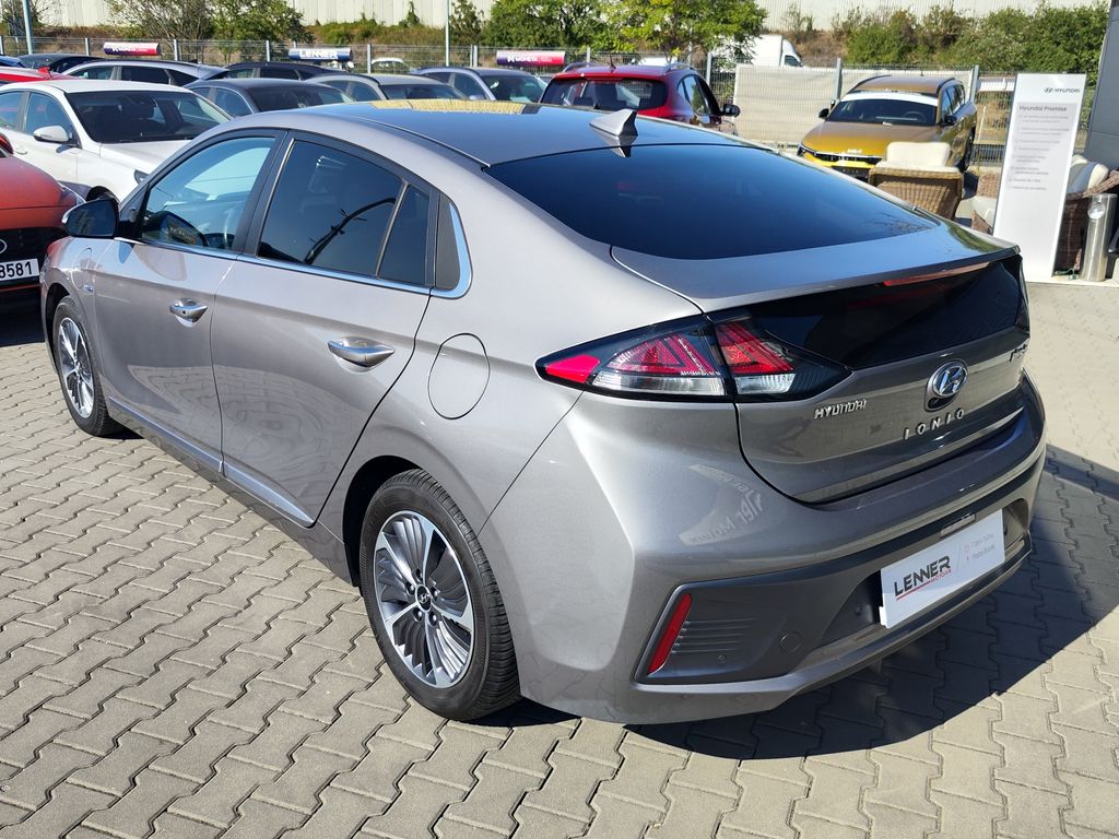 hyundai-ioniq-1-6-gdi-104kw-my20-style-phev - 6