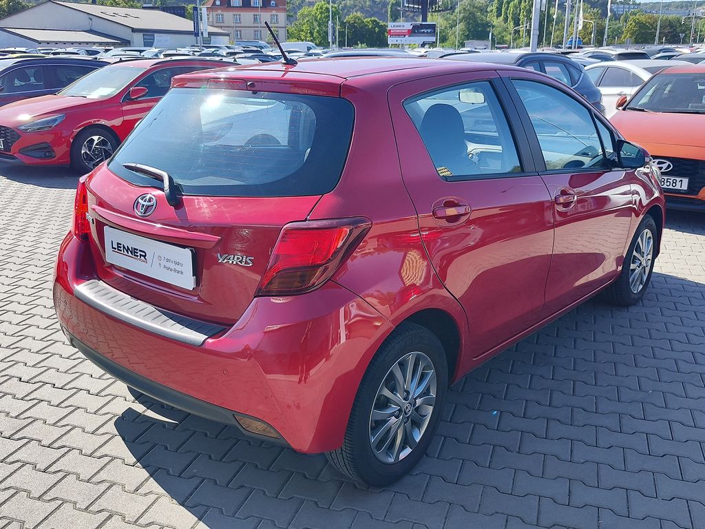 toyota-yaris-1-33-dual-vvt-i-73kw-at-trend - 4