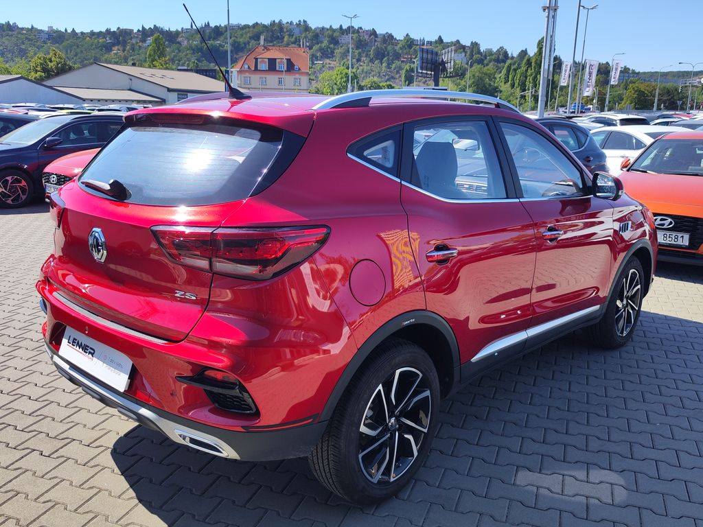 mg-zs-1-5i-78kw-emotion-plus - 4