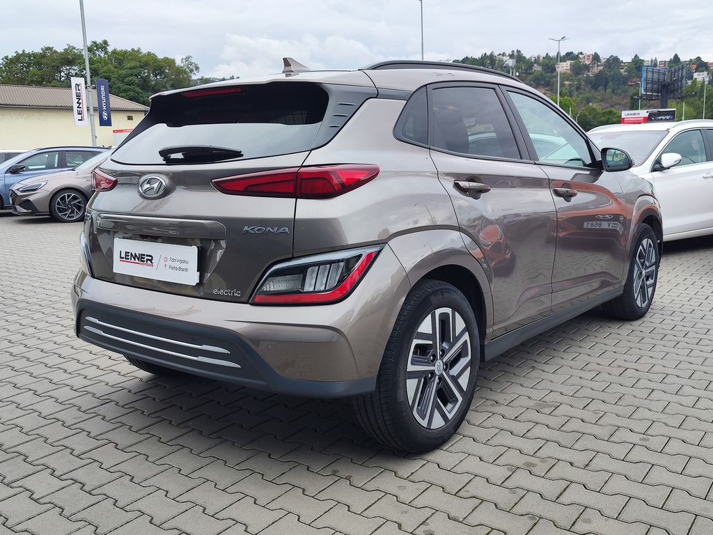 hyundai-kona-ev-64kwh-czech-edition-at - 4