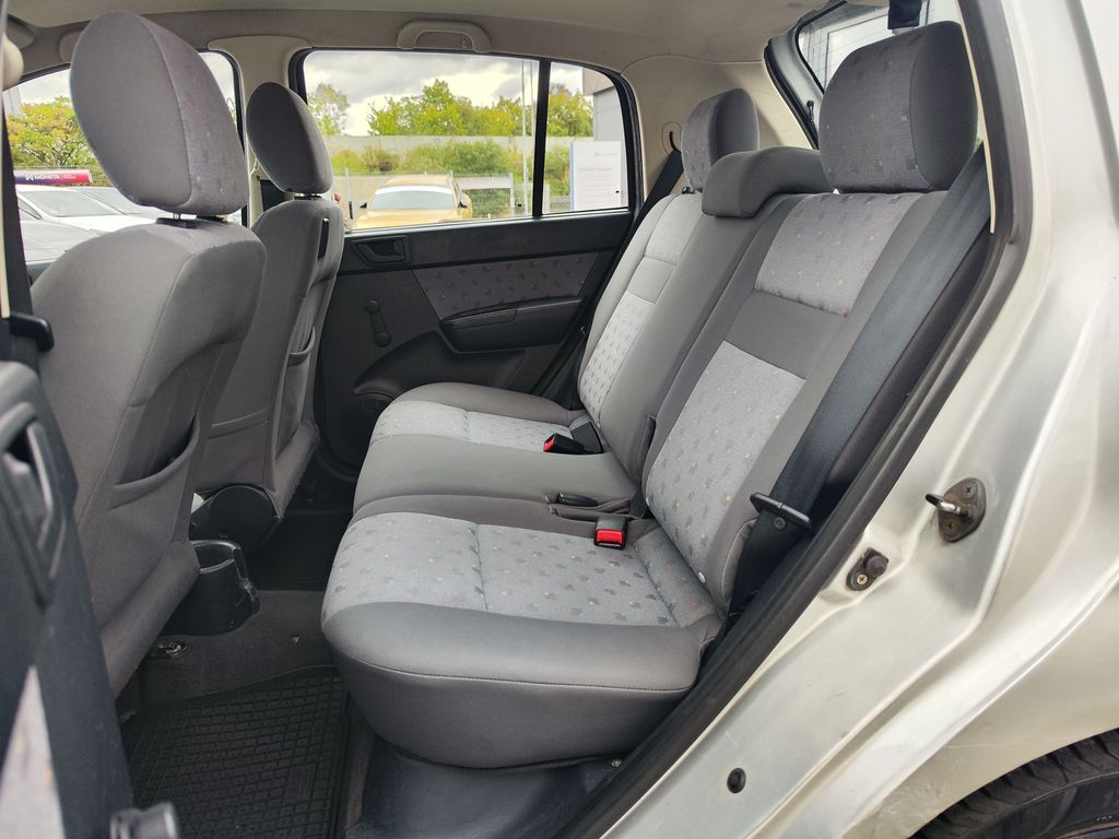 hyundai-getz-1-3i-63kw - 9