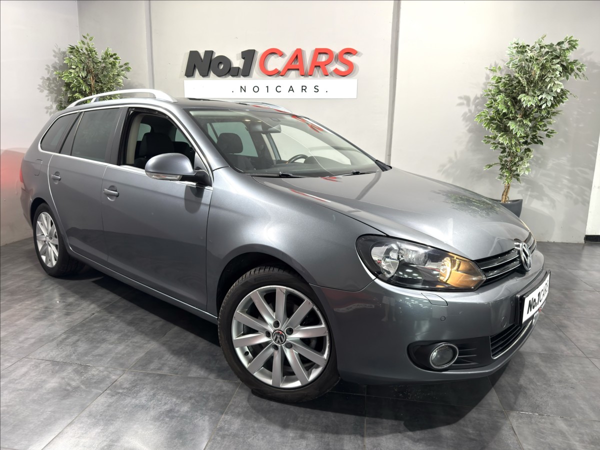 Volkswagen Golf 1,4   TSI HIGHLINE PANORAMA