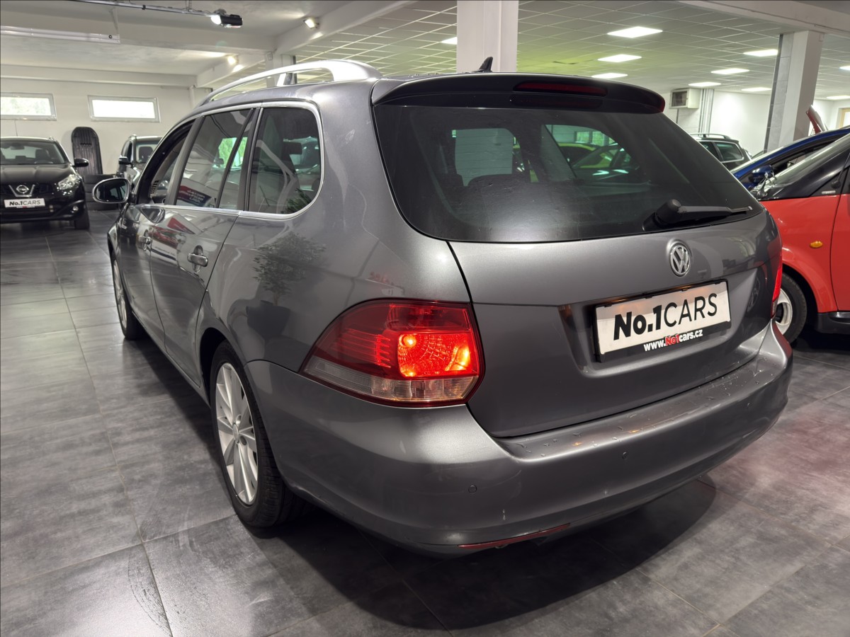 volkswagen-golf-1-4-tsi-highline-panorama - 3