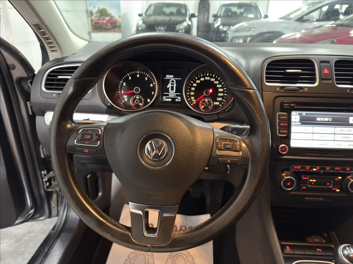 volkswagen-golf-1-4-tsi-highline-panorama - 7