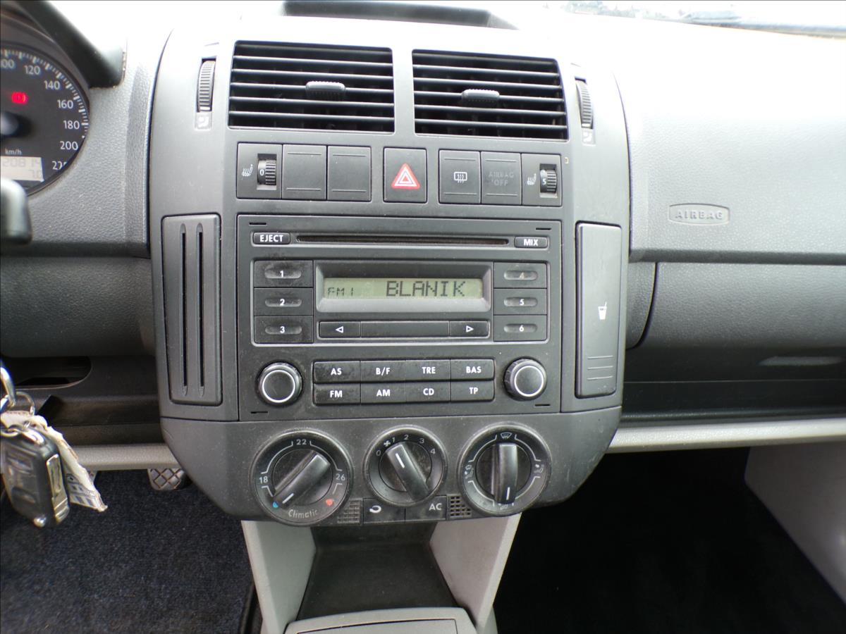 volkswagen-polo-1-2-12v-klima - 7