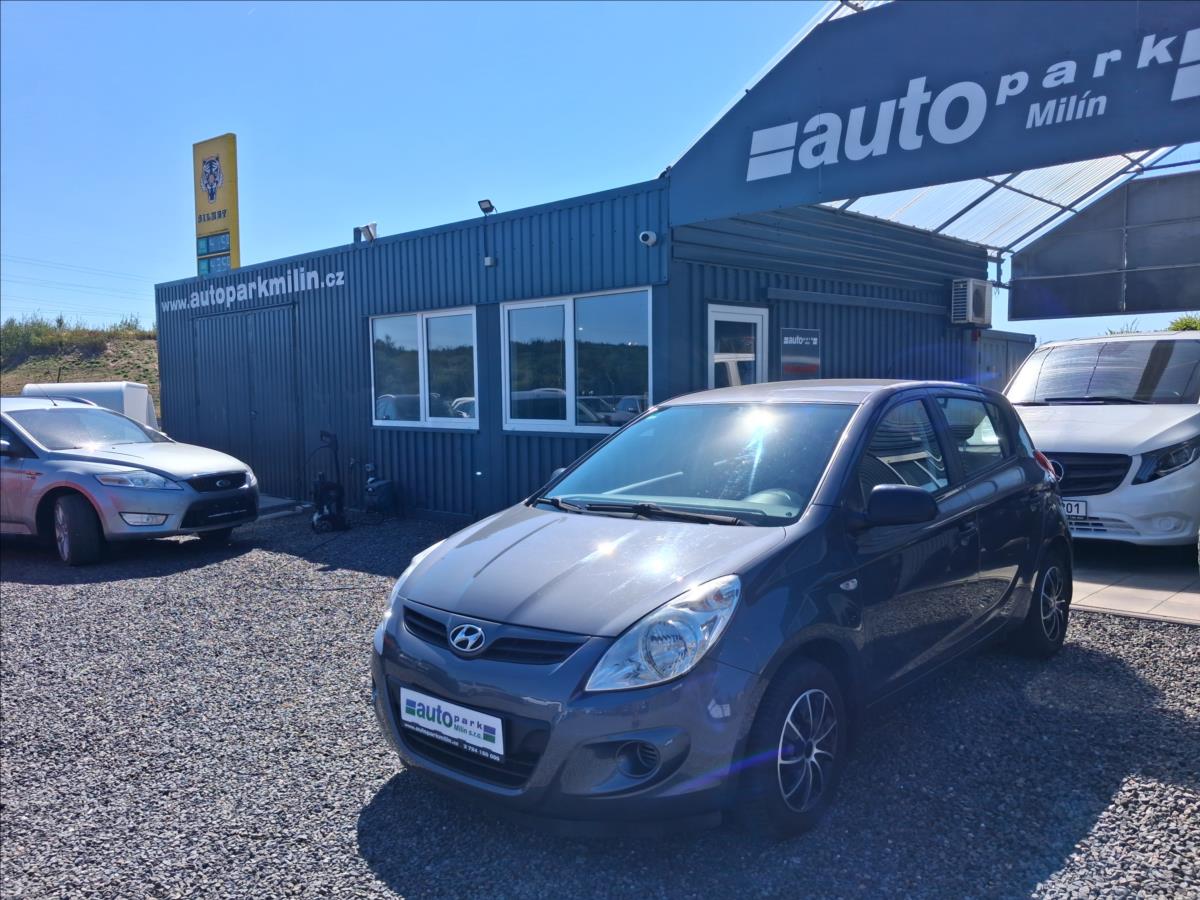 hyundai-i20-1-4-1-4i-automat-po-servisu - 2