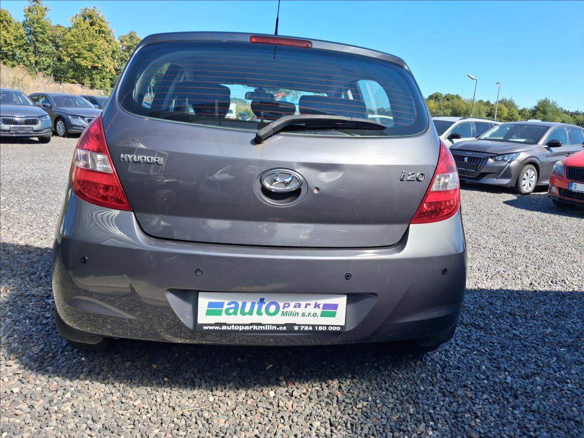 hyundai-i20-1-4-1-4i-automat-po-servisu - 5