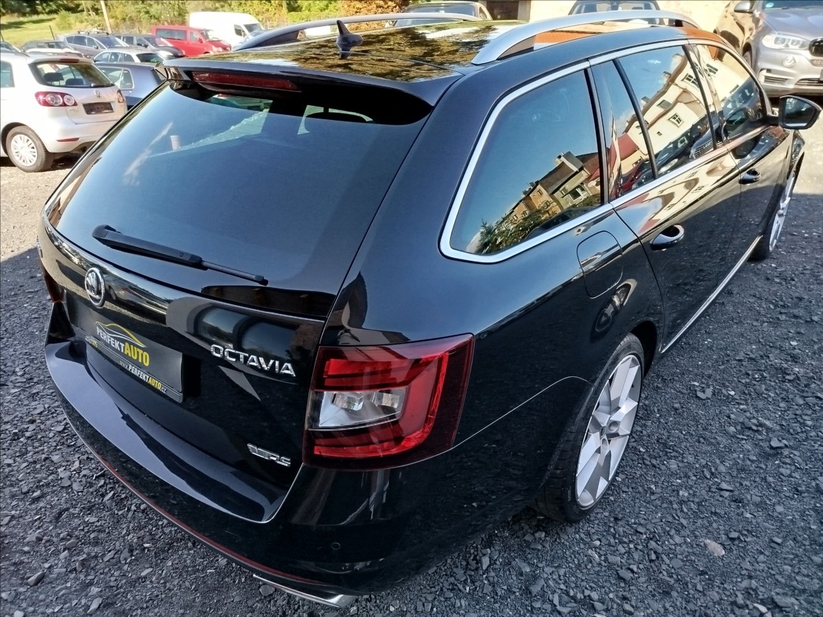 skoda-octavia-2-0-tdi-135-kw-rs-dsg-kamera - 5