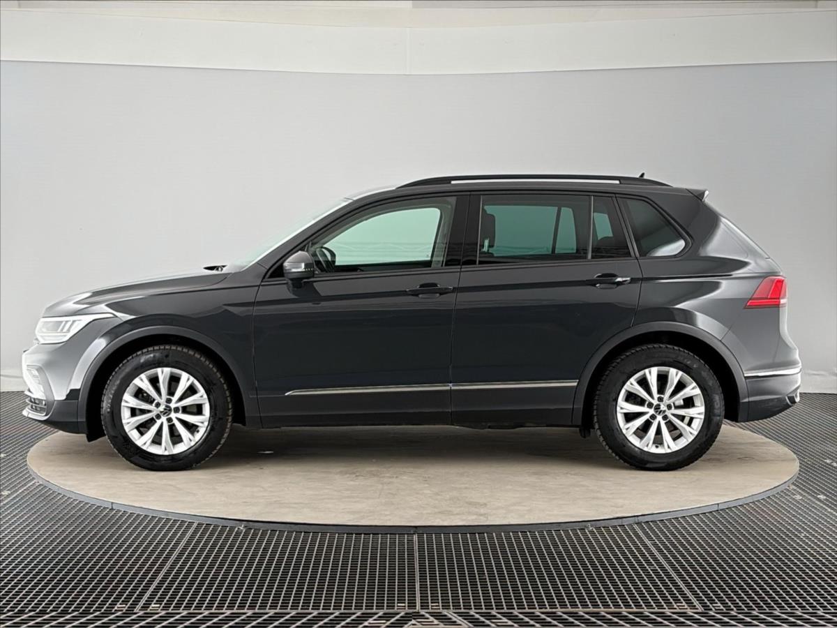 volkswagen-tiguan-1-5-tsi-life-7dsg - 2