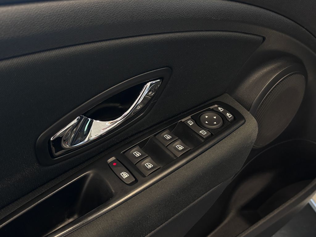 renault-megane-1-5-dci-automat-limited-navi - 8