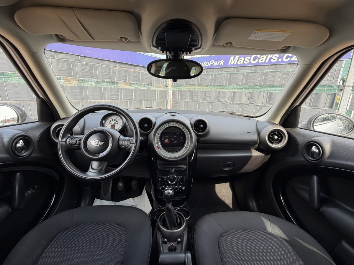 mini-countryman-1-6-i - 6