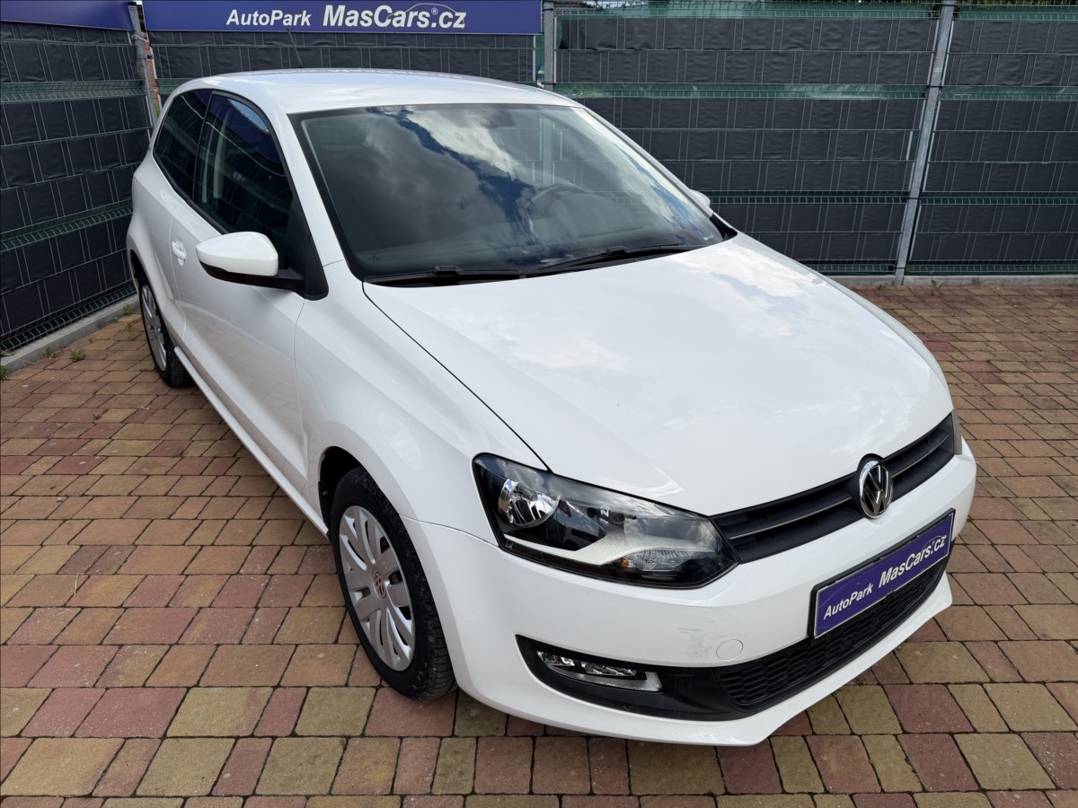 volkswagen-polo-1-2-team - 2