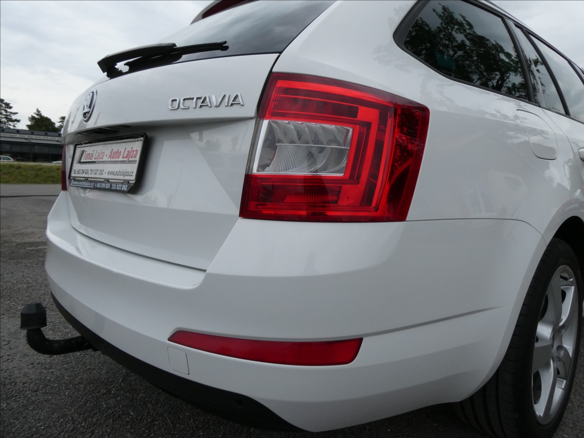 skoda-octavia-2-0-tdi110kw-elegance-cr-zaves - 9
