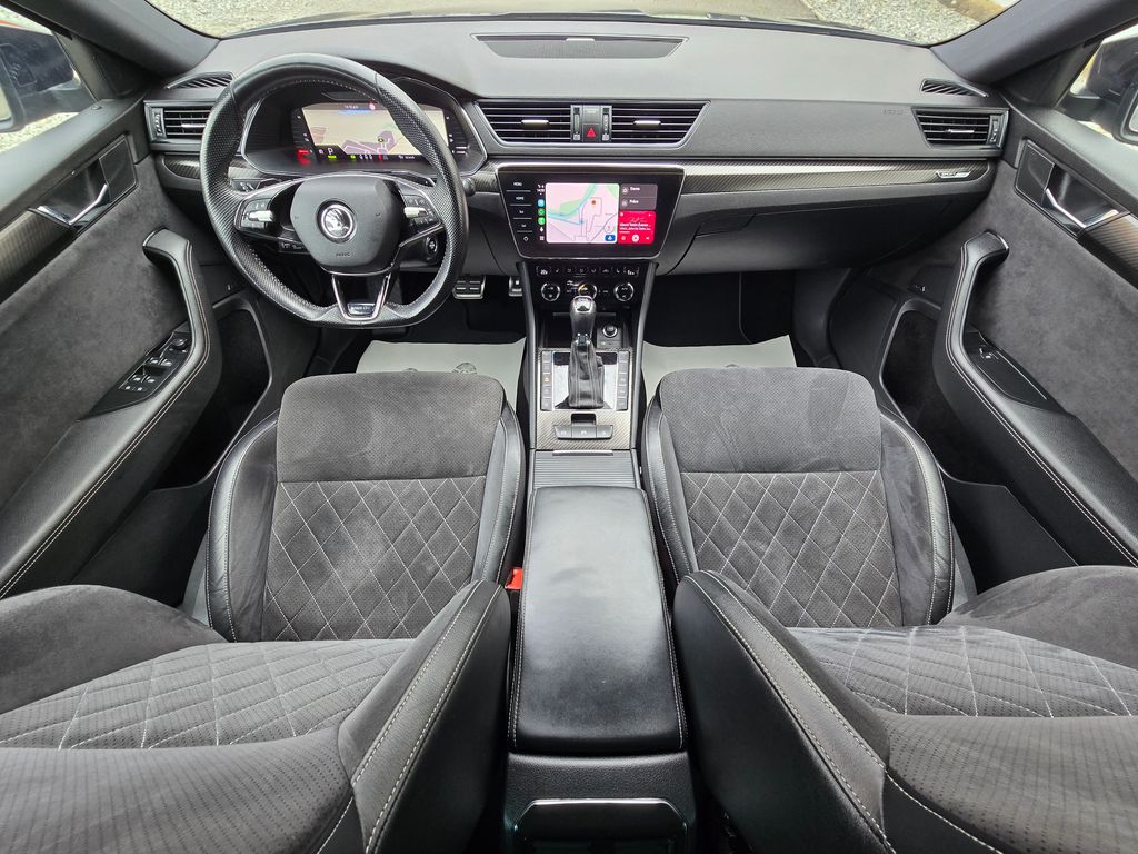 skoda-superb-1-4tsi-160kw-iv-sportline-dsg - 6