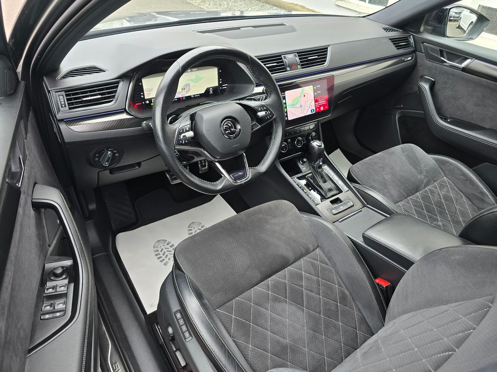 skoda-superb-1-4tsi-160kw-iv-sportline-dsg - 9