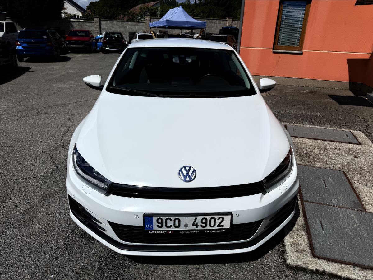 volkswagen-scirocco-2-0-tsi-dsg - 1