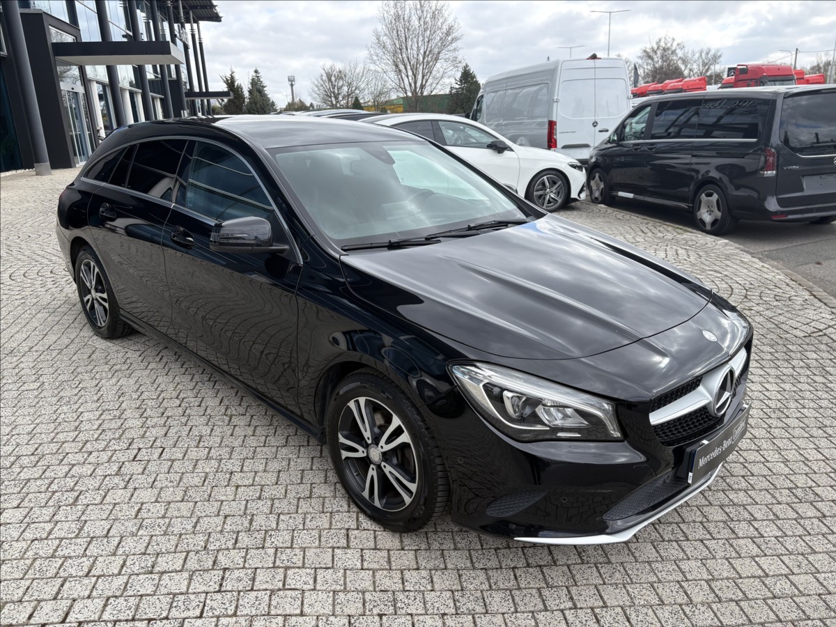 Mercedes-Benz CLA 1,6 CLA 180 SB ČR 1.maj