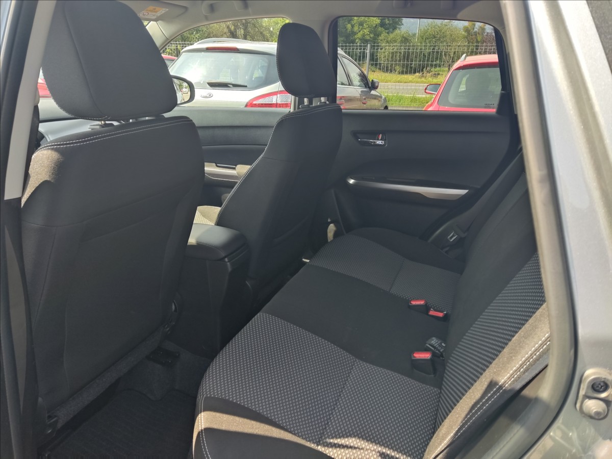 suzuki-vitara-1-4-premium-4x4-hybrid - 7